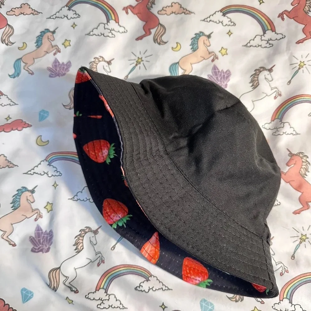 Reversible Black Strawberry Print Bucket Hat - Picture 3 of 5